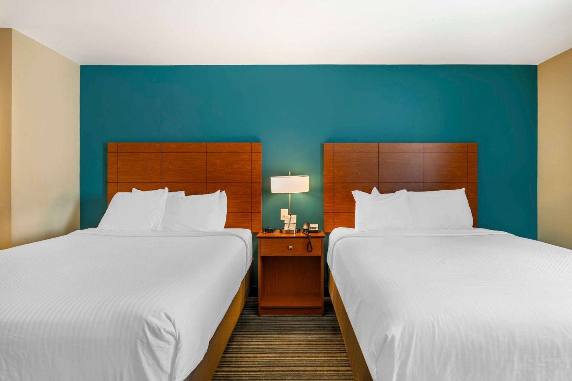 Best Western Plus Tuscumbia/Muscle Shoals Hotel & Suites Exterior photo