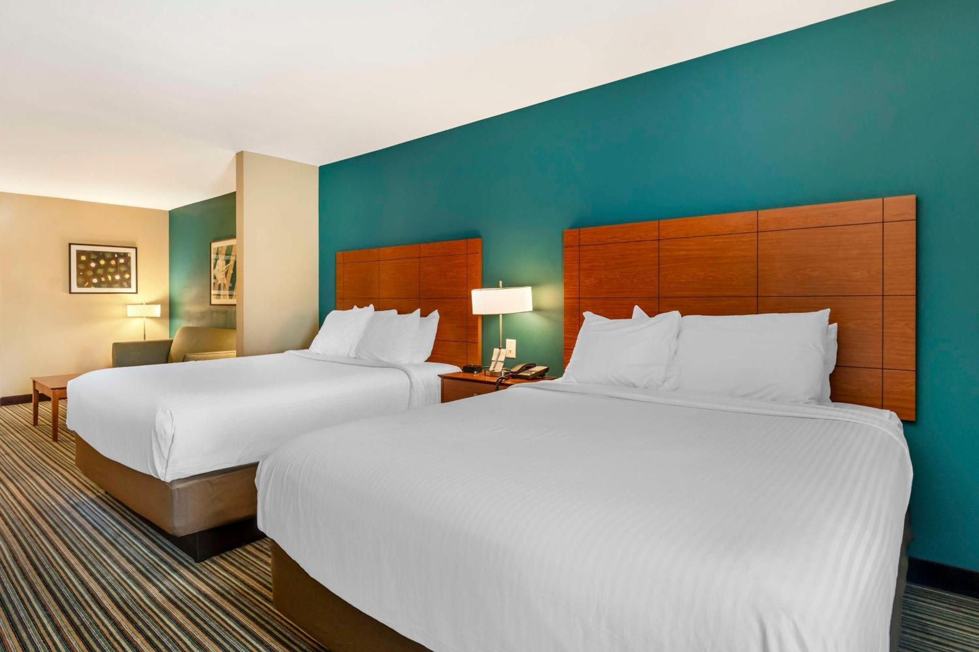 Best Western Plus Tuscumbia/Muscle Shoals Hotel & Suites Exterior photo